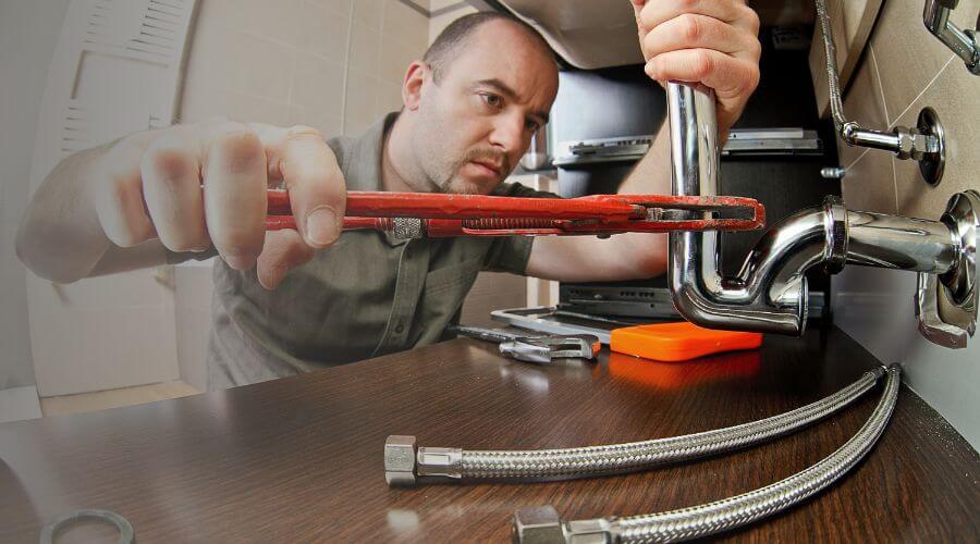 Local expert plumbing services in Center Hill, FL